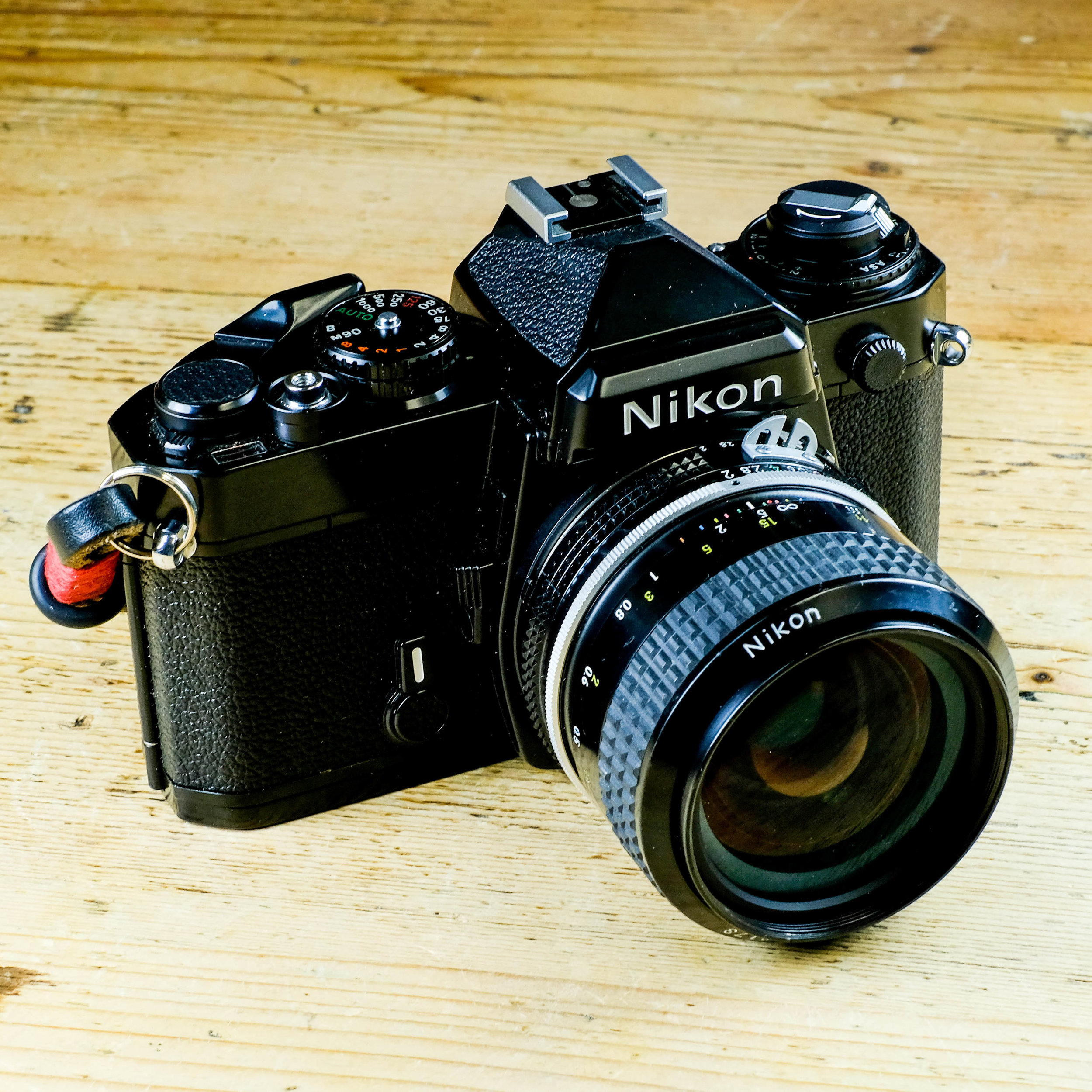 Nikon FE — Broken Camera . Club